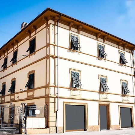 Casa Vacanza Ilia Pescia Exterior photo